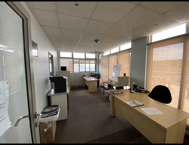 433M² OFFICE FOR SALE IN WOODSTOCK